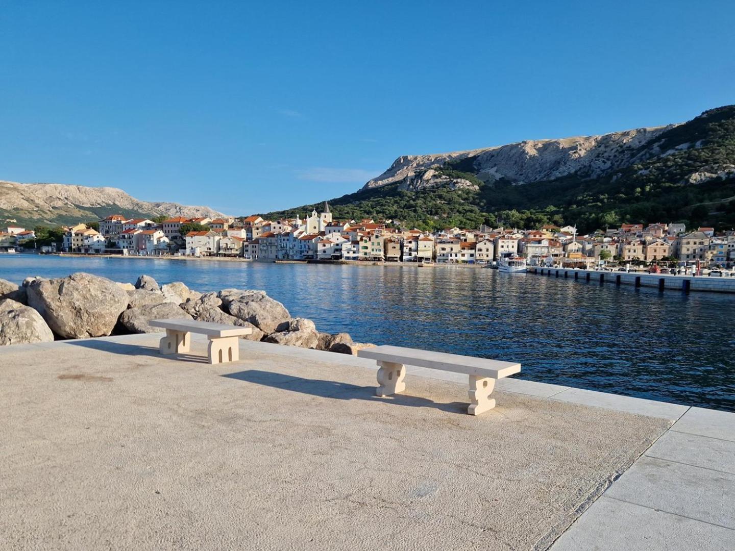 Apartments Petrica Baška Exterior foto